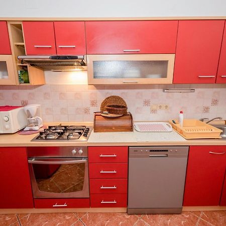 Ferienwohnung Kuca Leonora Banjol Exterior foto