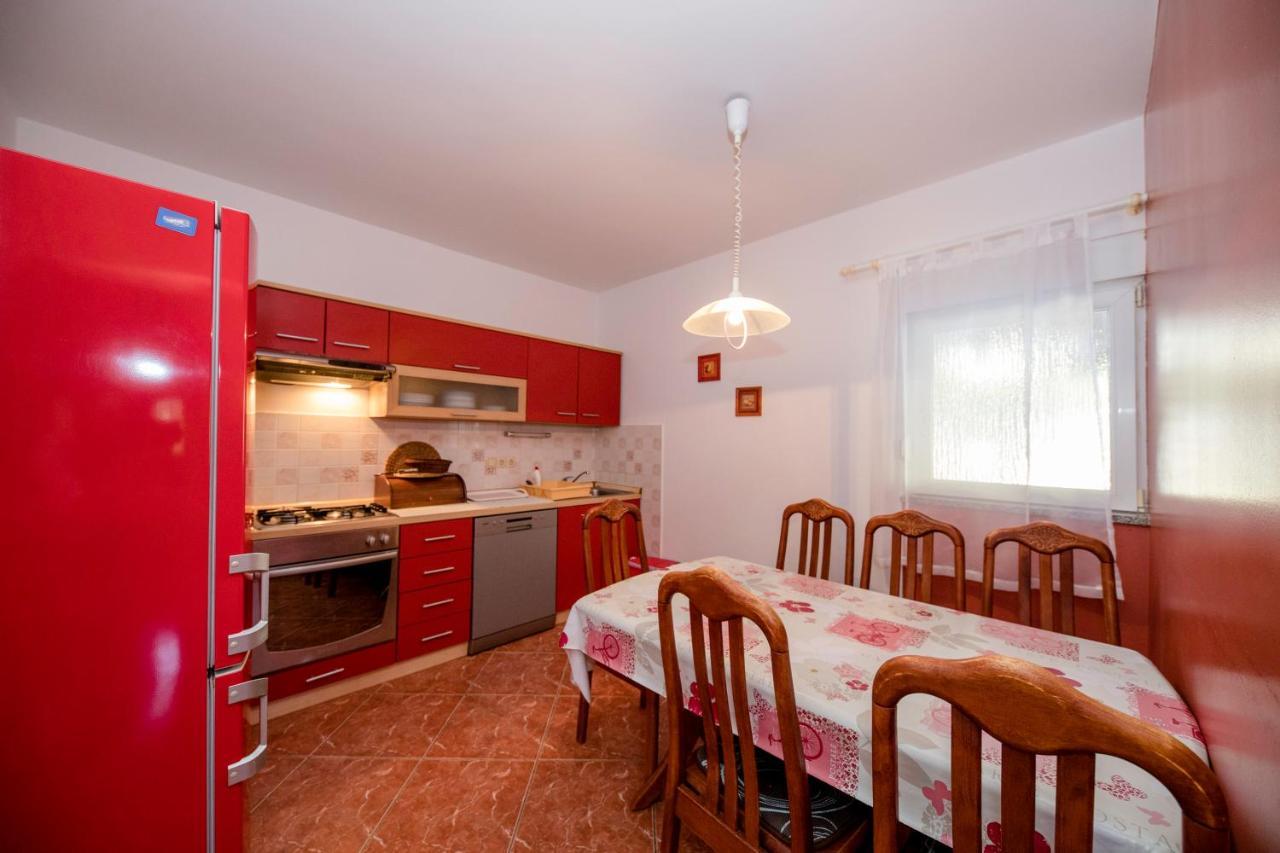 Ferienwohnung Kuca Leonora Banjol Exterior foto
