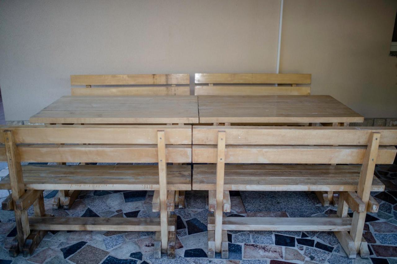 Ferienwohnung Kuca Leonora Banjol Exterior foto