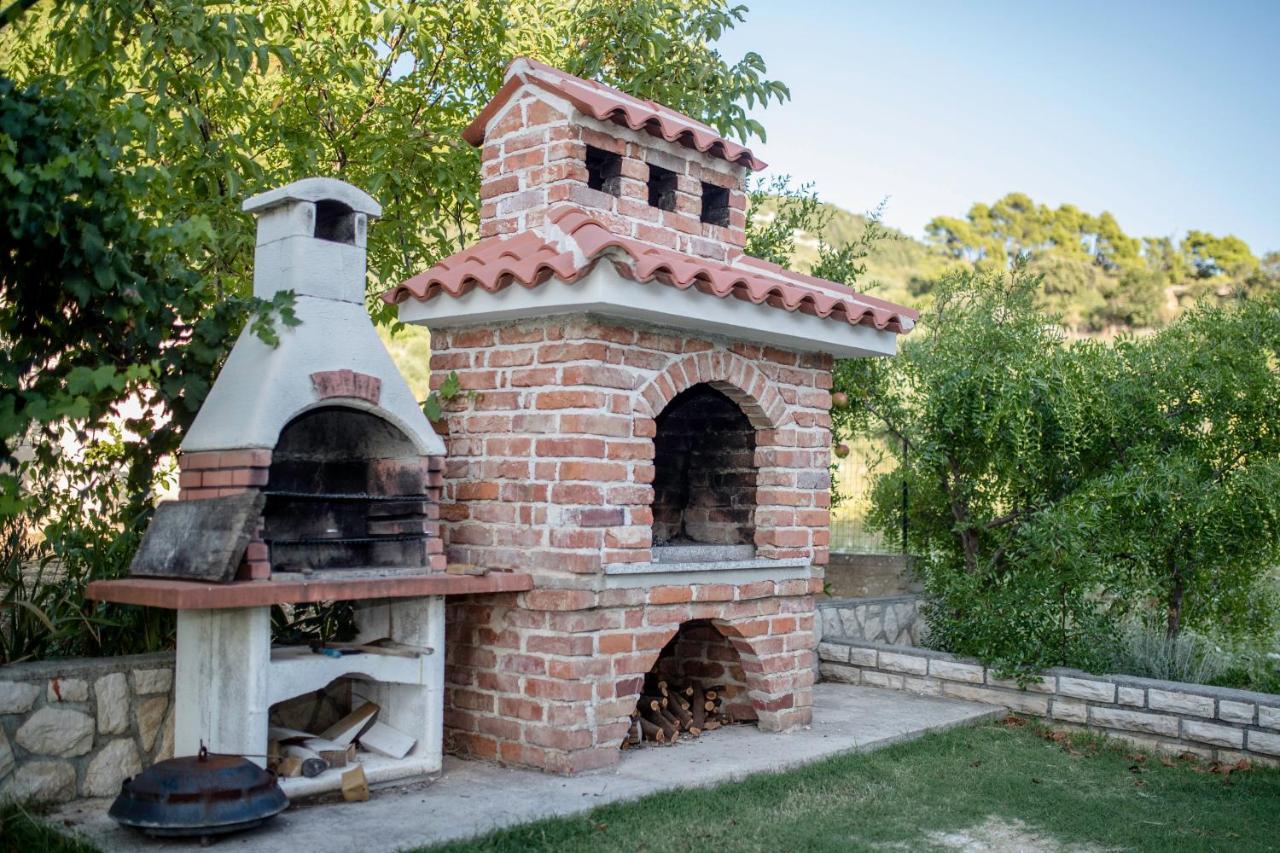 Ferienwohnung Kuca Leonora Banjol Exterior foto