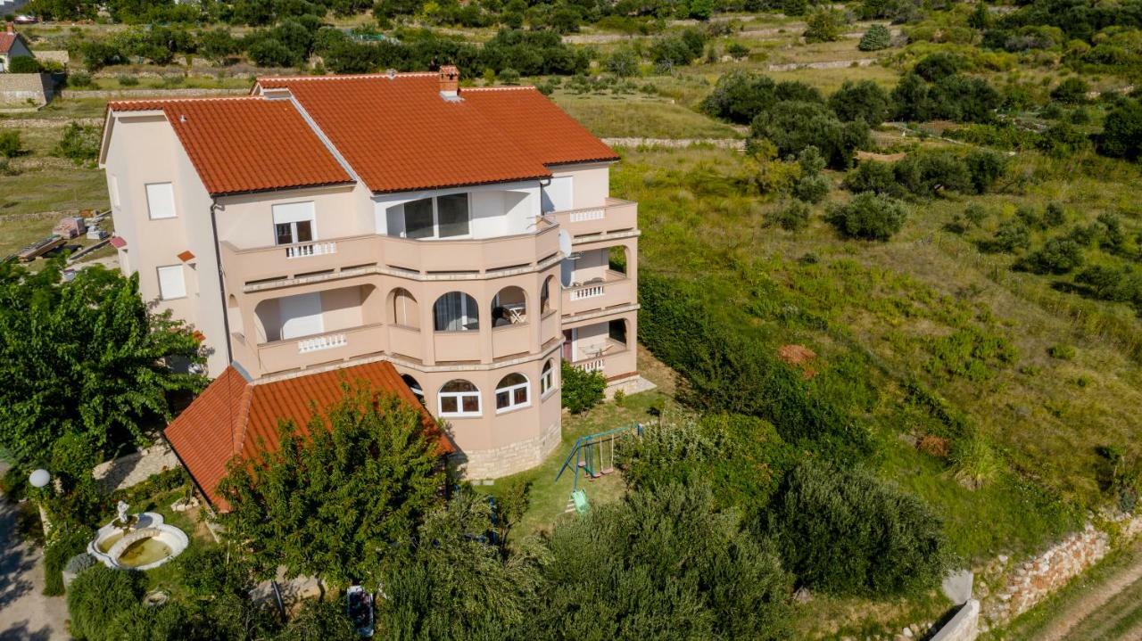 Ferienwohnung Kuca Leonora Banjol Exterior foto