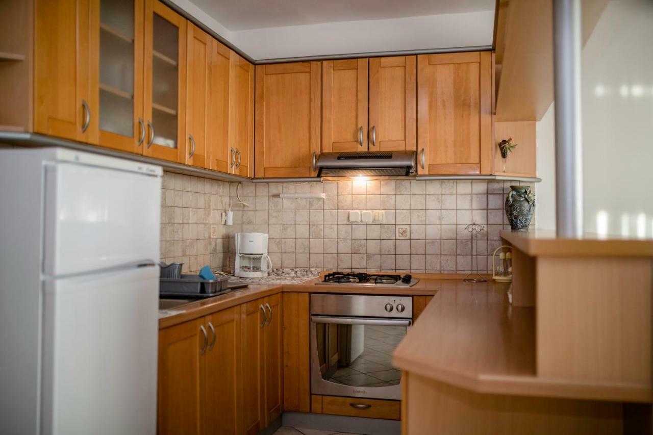 Ferienwohnung Kuca Leonora Banjol Exterior foto
