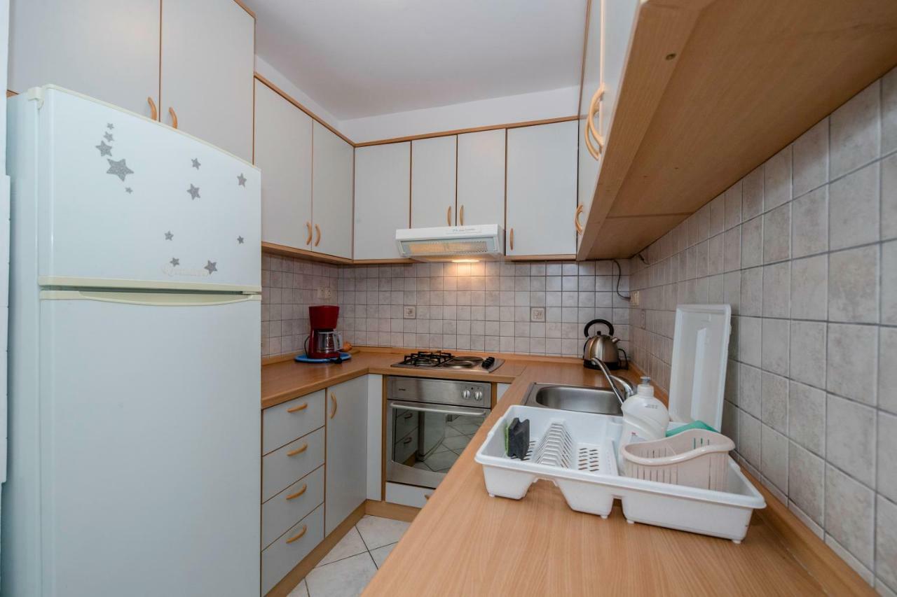 Ferienwohnung Kuca Leonora Banjol Exterior foto